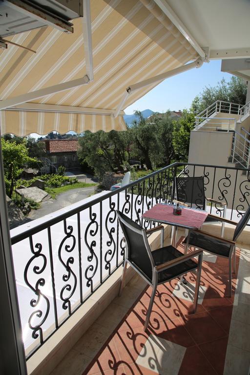 Apartment Mia Sveti Stefan Exterior photo